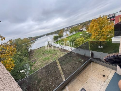 sisesti 3 camere 210k honey residence 13